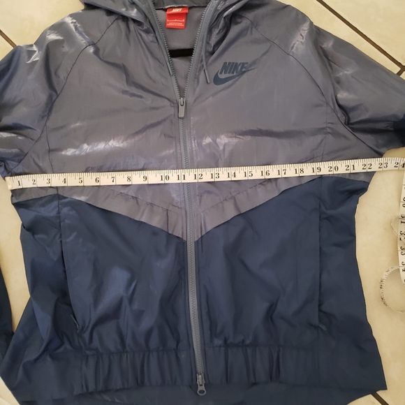 Nike Blue Windbreaker Jacket‎ Women's Large - Picture 10 of 10